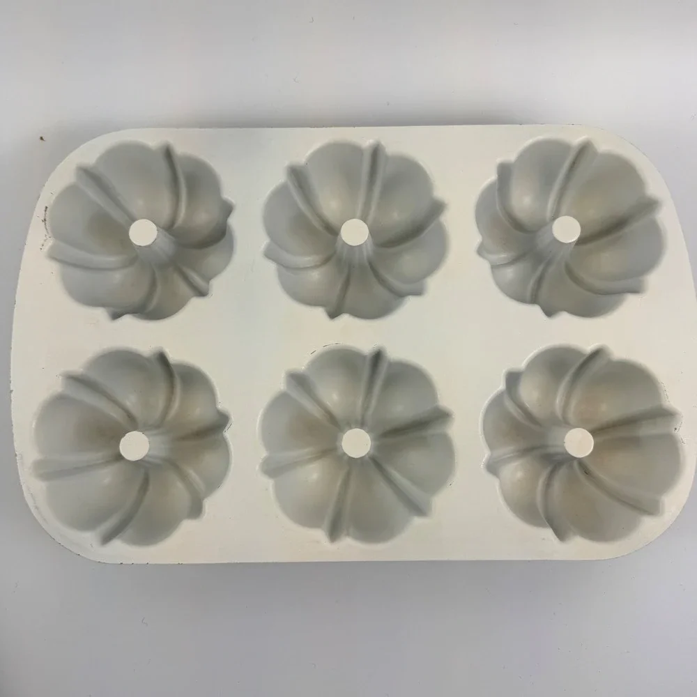 Nordic Ware history sell desirable